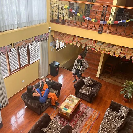 El Parche Rutero Hostel
